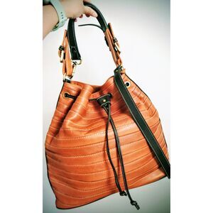 IL DUCA Italian Genuine Leather Drawstring HOBO Crossbody Bucket Hand Bag EUC